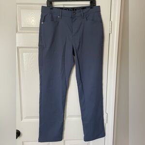 NWT GERRY Men's Venture Commuter Pant Item 1526734 - 32x32 Blue - Brand New